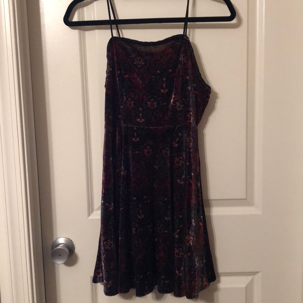 URBAN OUTFITTERS DRESS